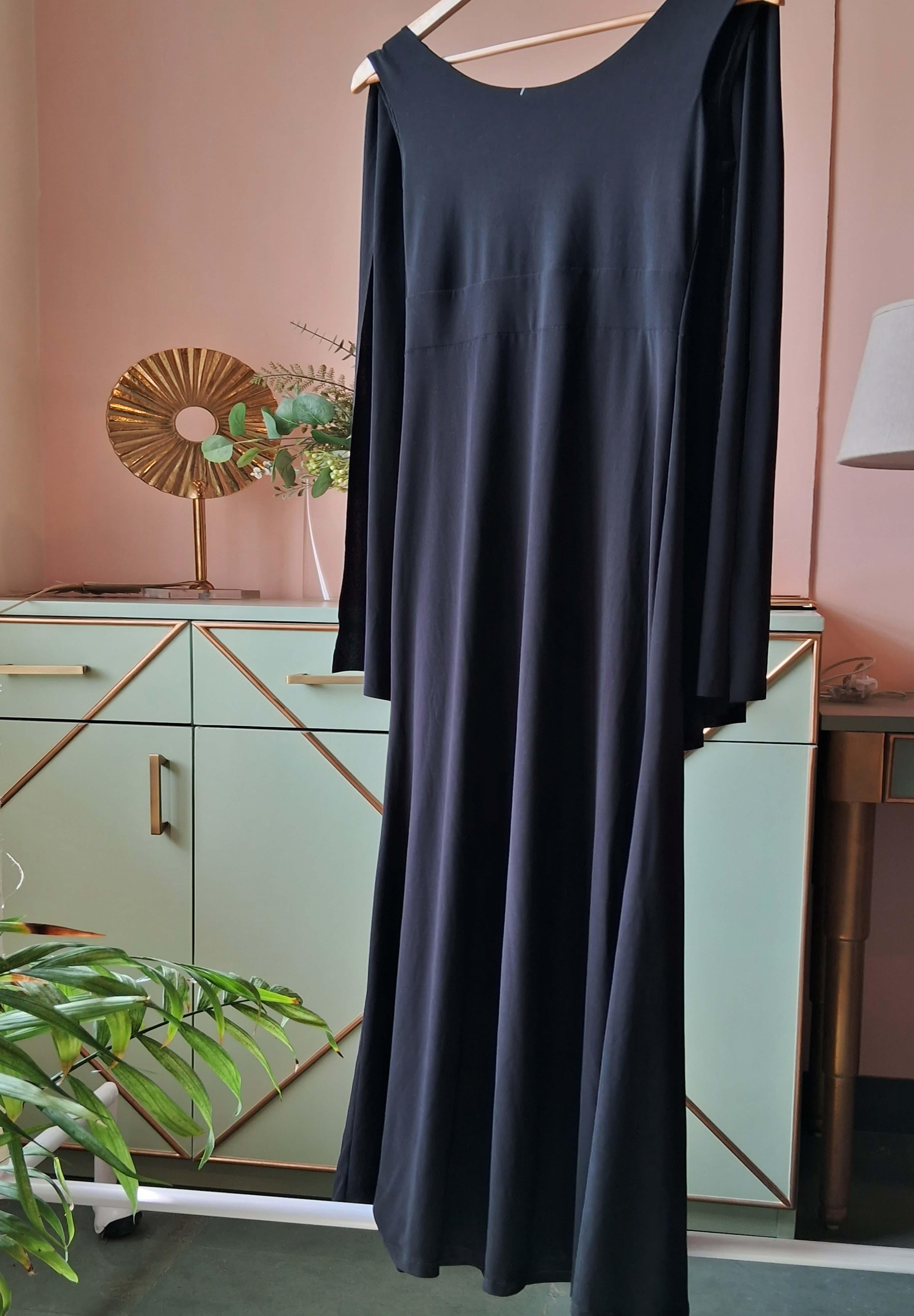 Black Slender Cocktail Maxi (PL-33)