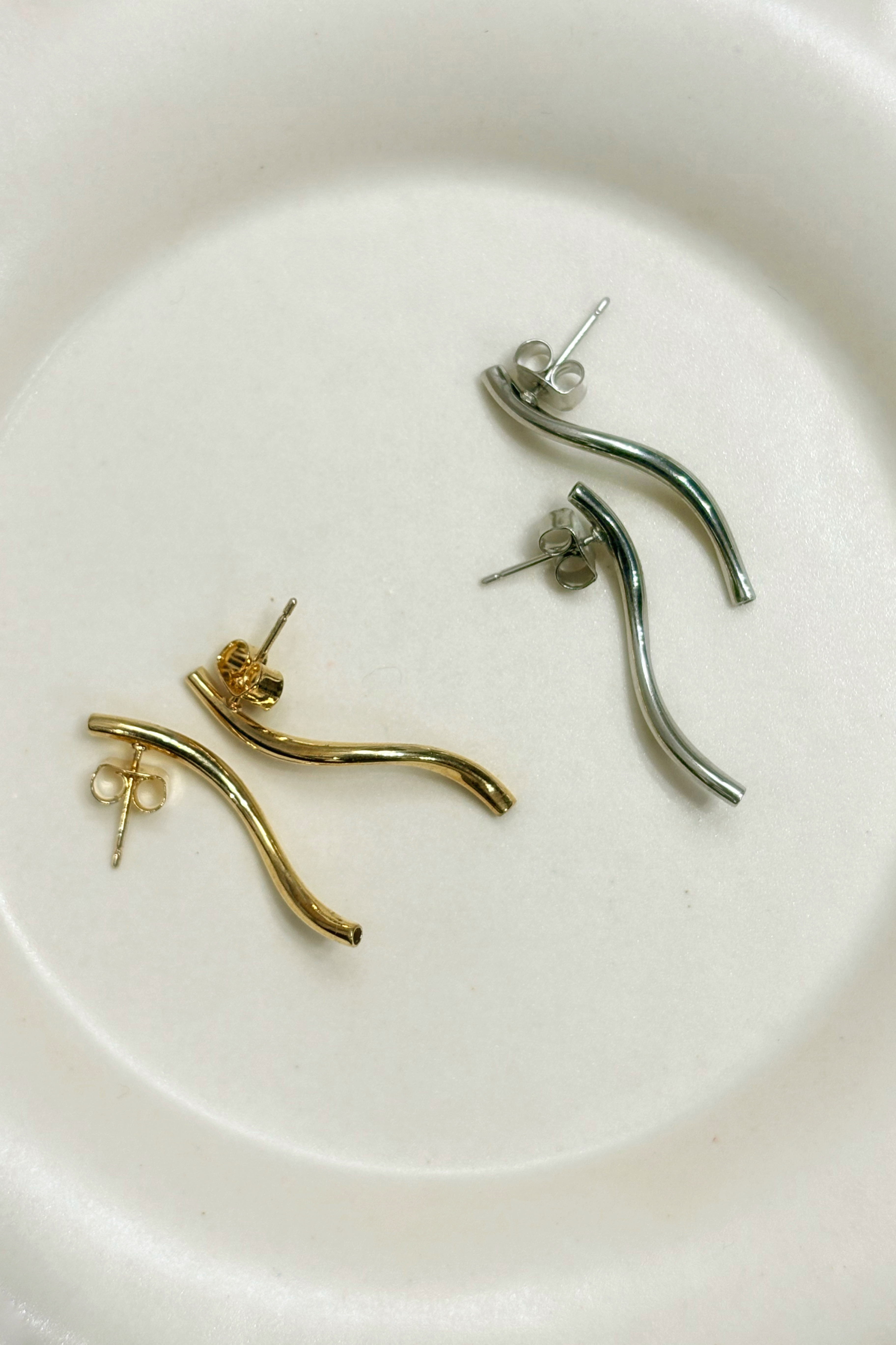 Strand Danglers